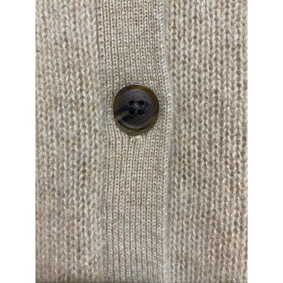 L/XL, Saks 5th Ave cashmere cardigan with slight puff sleeve like new condition! - Picture 11 of 11